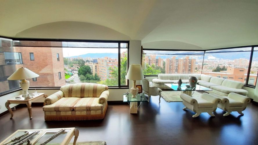 Apartamento en venta en Cerros De Suba, Bogotá · foto 20 de 23