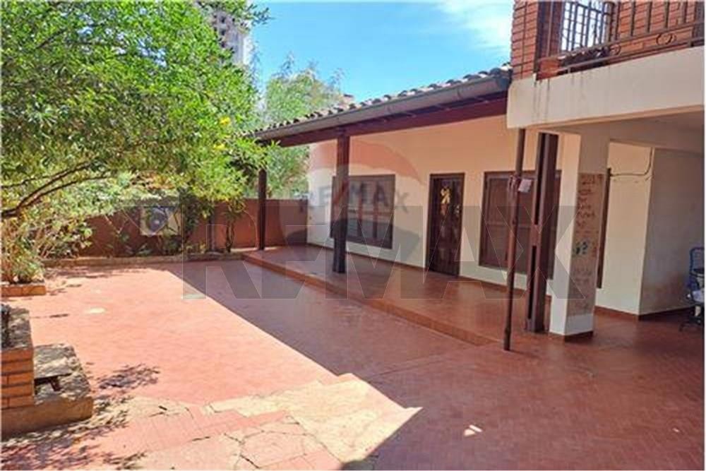 En venta terreno en Barrio Madame Lynch — foto 3