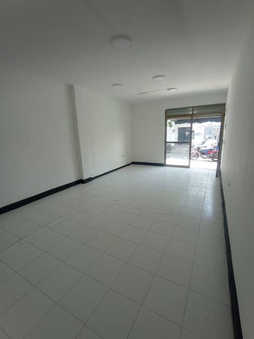 Local en arriendo en Centro, Neiva, 18 m² · foto 7 de 13