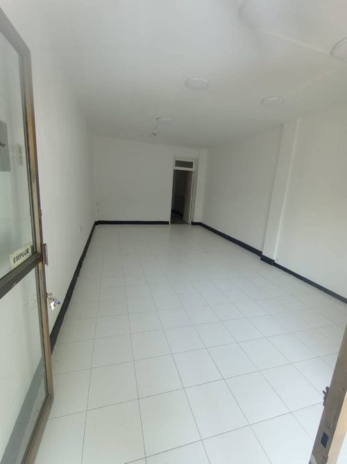 Local en arriendo en Centro, Neiva, 18 m² · foto 8 de 13