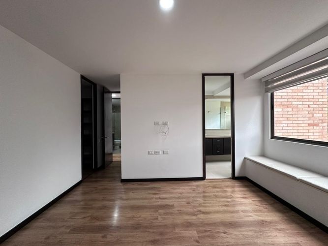 Apartamento de 2 alcobas en arriendo en El Poblado, Medellín, 105 m² · foto 10 de 19