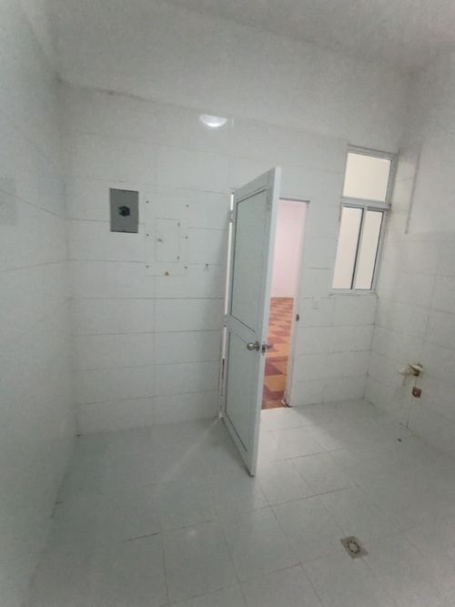 Casa de 13 alcobas en arriendo en Bellavista, Barranquilla, 400 m² · foto 9 de 24