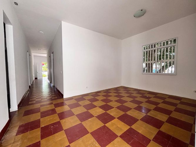 Casa de 13 alcobas en arriendo en Bellavista, Barranquilla, 400 m² · foto 14 de 24