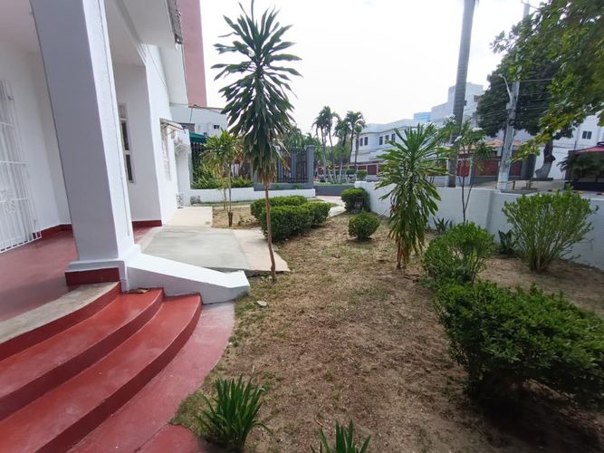 Casa de 13 alcobas en arriendo en Bellavista, Barranquilla, 400 m² · foto 18 de 24