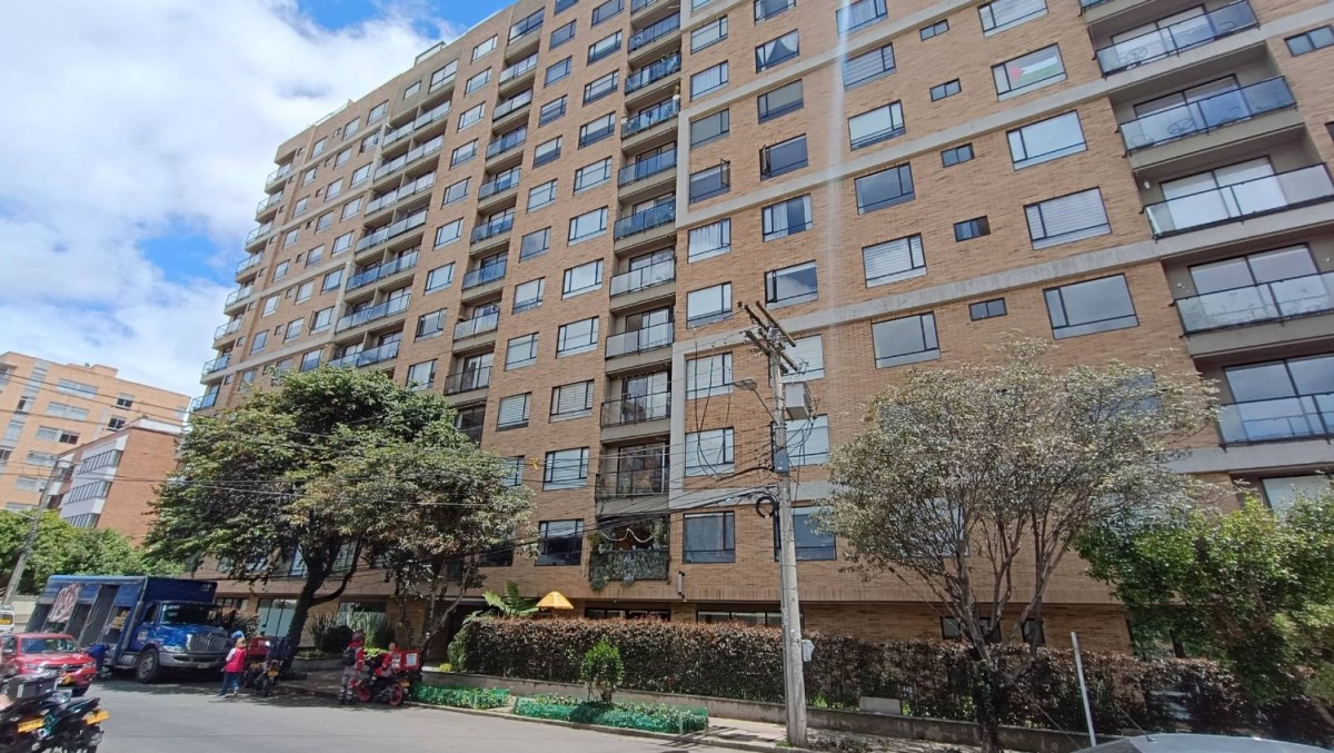 Apartamento en venta en Caobos Salazar, Bogotá · foto 2 de 24