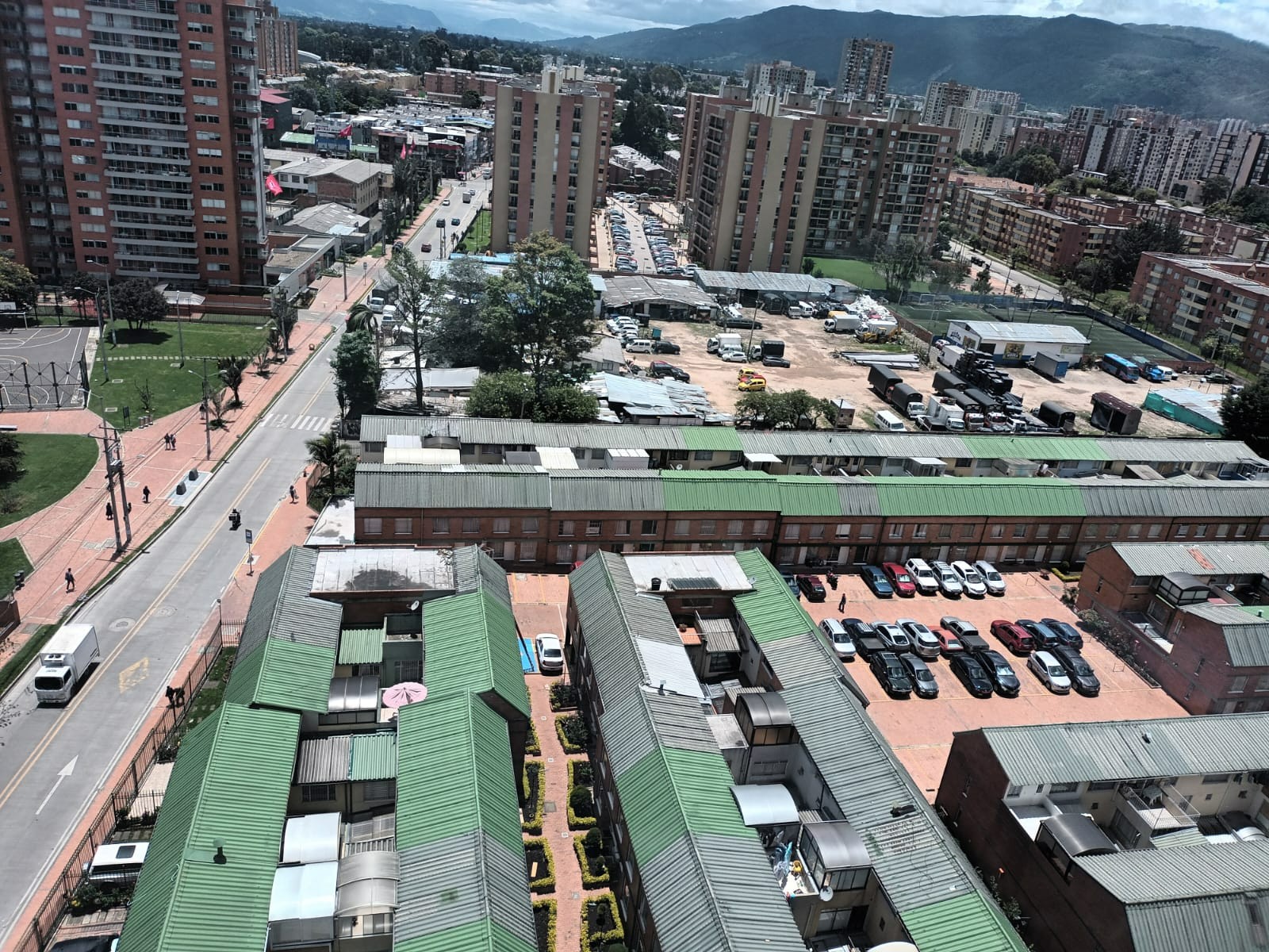 Apartamento en venta en Cantalejo, Bogotá · foto 3 de 16