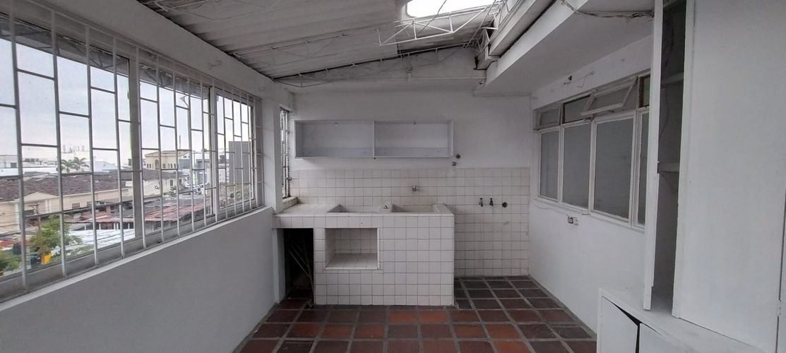 Local en arriendo en Versalles, Manizales, 250 m² · foto 7 de 24