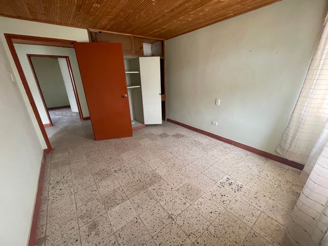 Casa de 7 alcobas en venta en Parque Residencial Netania, Armenia, 295 m² · foto 2 de 22
