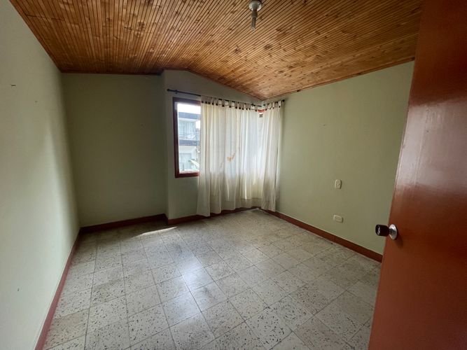 Casa de 7 alcobas en venta en Parque Residencial Netania, Armenia, 295 m² · foto 3 de 22