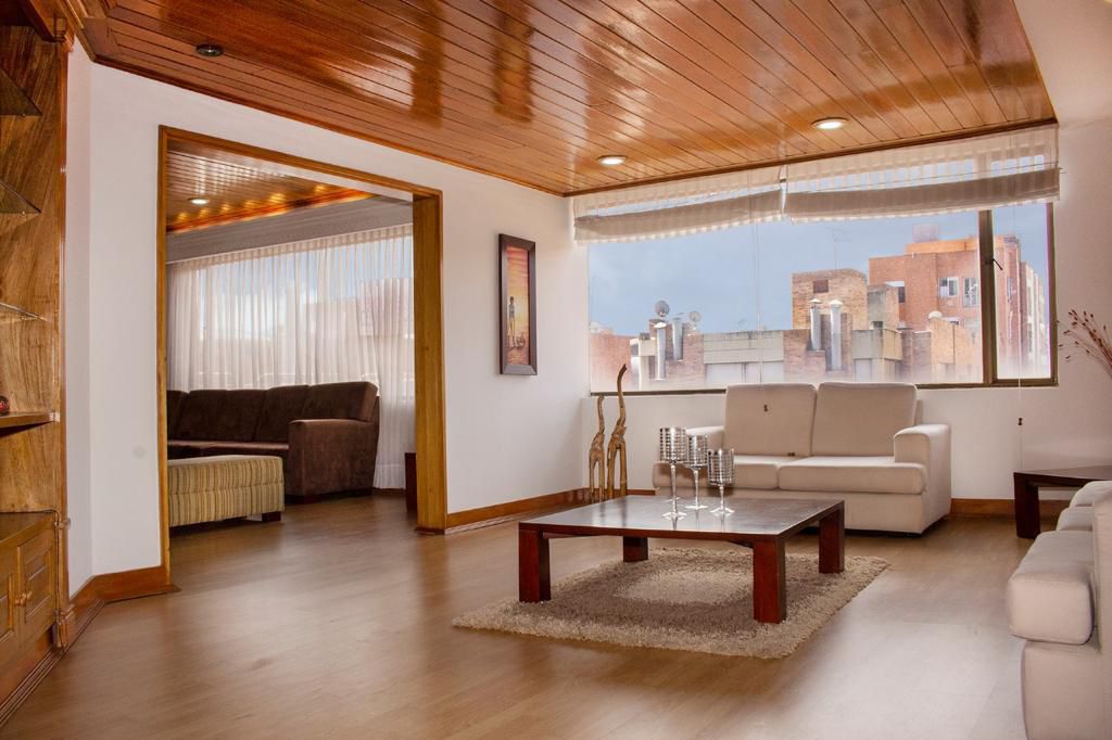 Apartamento en venta en La Carolina, Bogotá · foto 4 de 24