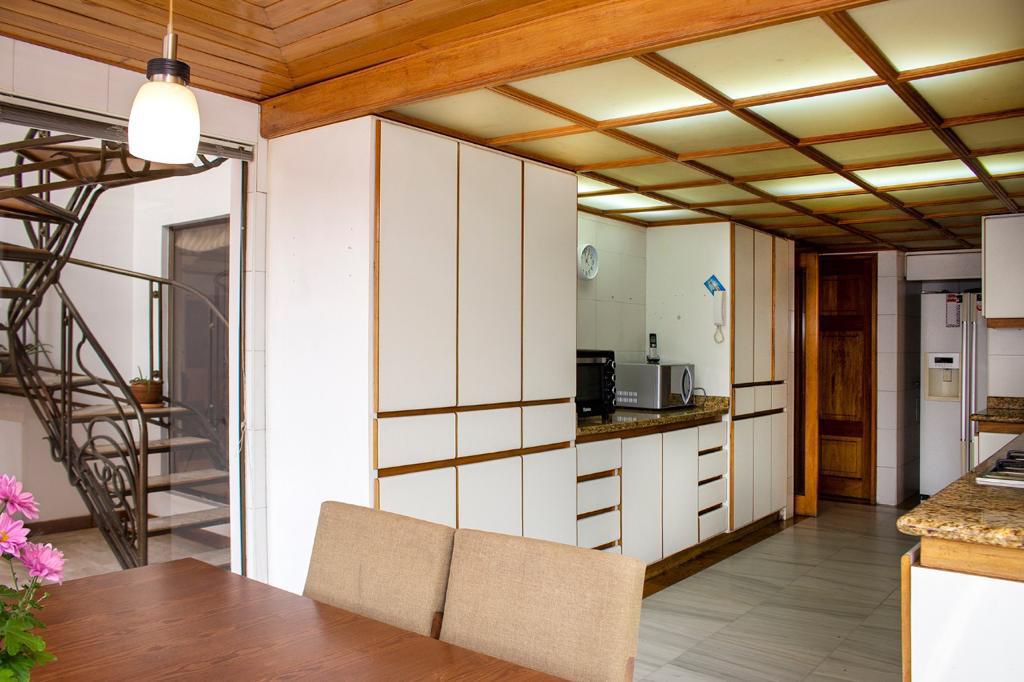Apartamento en venta en La Carolina, Bogotá · foto 10 de 24