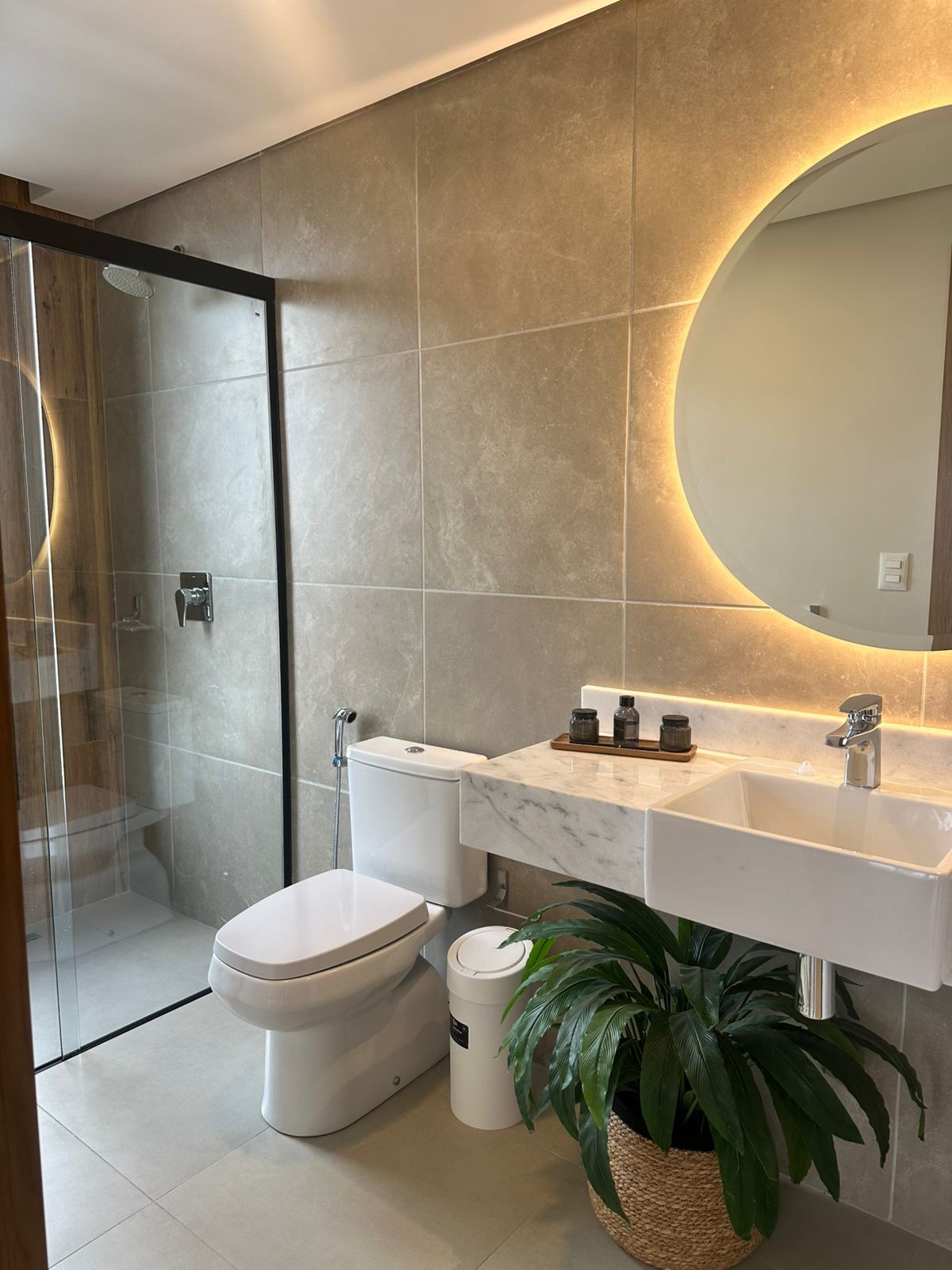 VENDO DEPARTAMENTO DE 2 DORMITORIOS MÁS COCHERA, ALBOR APARTMENTS — foto 3