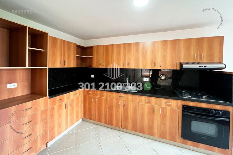 Apartamento en arriendo en Los Balsos, Medellín · foto 10 de 24