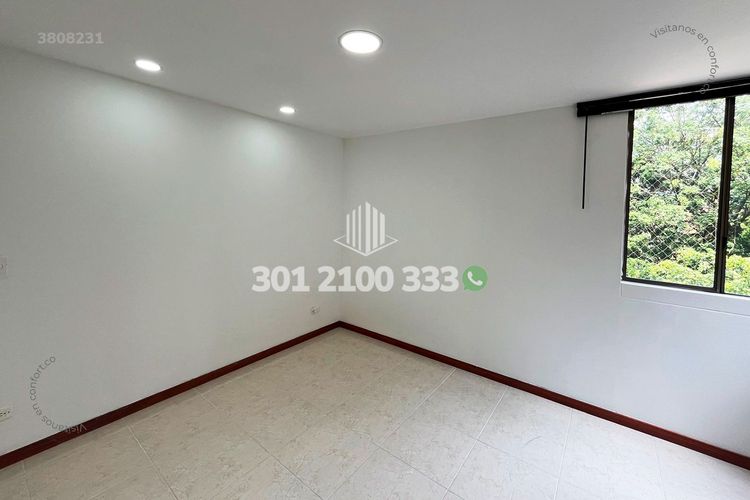 Apartamento en arriendo en Los Balsos, Medellín · foto 21 de 24