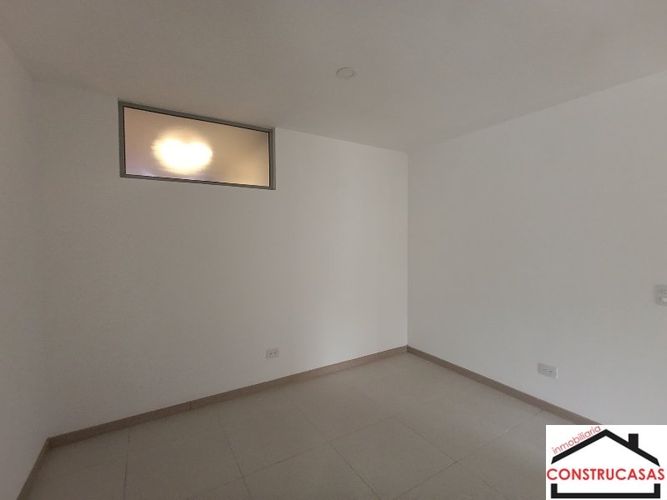 Apartamento en arriendo en Ciudad Del Río, Medellín, 121 m² · foto 13 de 24