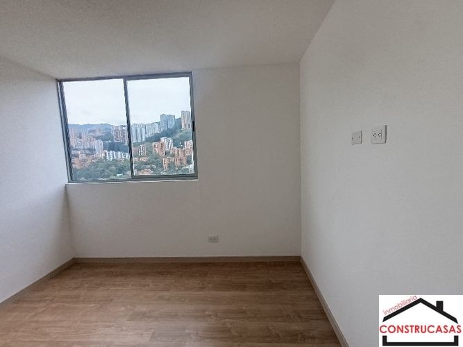 Apartamento en arriendo en Ciudad Del Río, Medellín, 121 m² · foto 19 de 24
