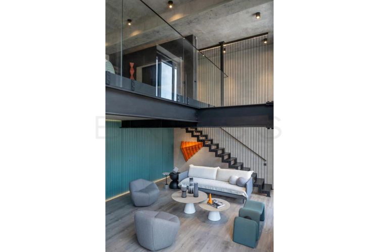 Apartamento de 3 alcobas en venta en Chicó Reservado, Bogotá, 212 m² · foto 3 de 9