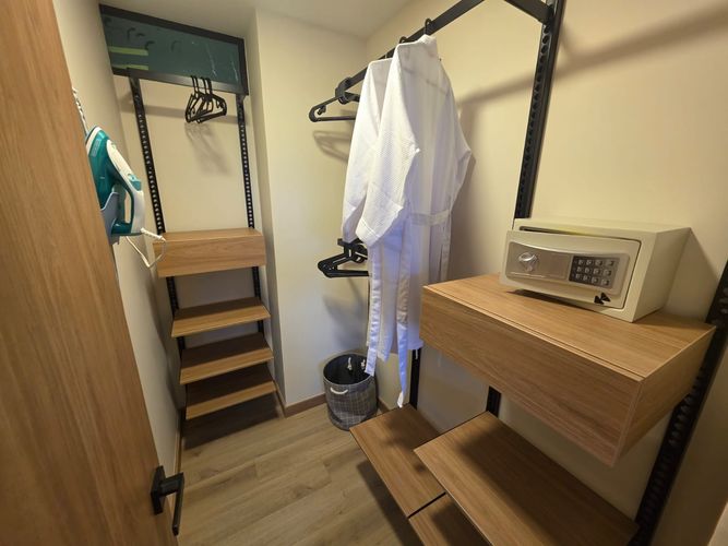 Apartamento de 1 alcoba en venta en Las Palmas, Medellín, 48 m² · foto 23 de 24