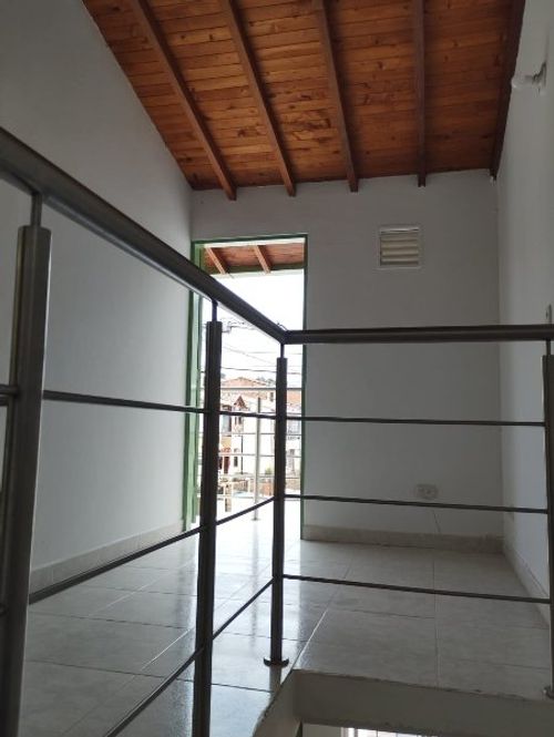 Casa de 3 alcobas en venta en La Ceja, 96 m² · foto 10 de 16