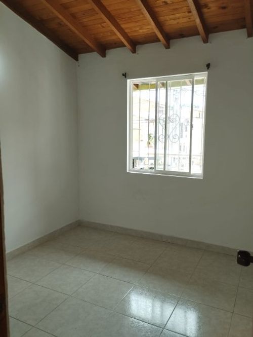 Casa de 3 alcobas en venta en La Ceja, 96 m² · foto 11 de 16