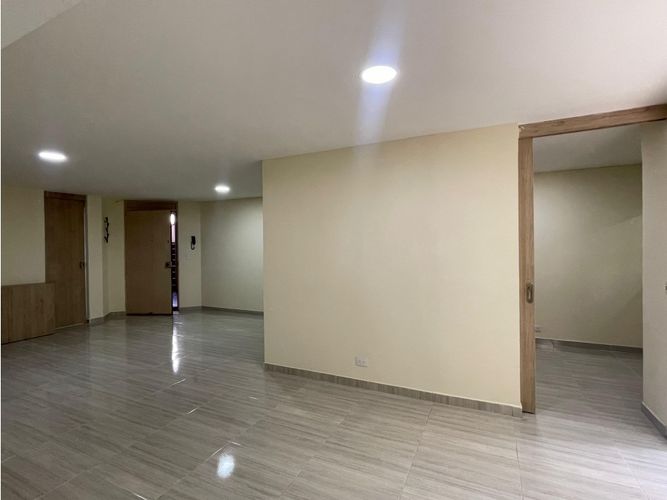 Apartamento de 3 alcobas en venta en Villa Carlota, Medellín, 111 m² · foto 7 de 24