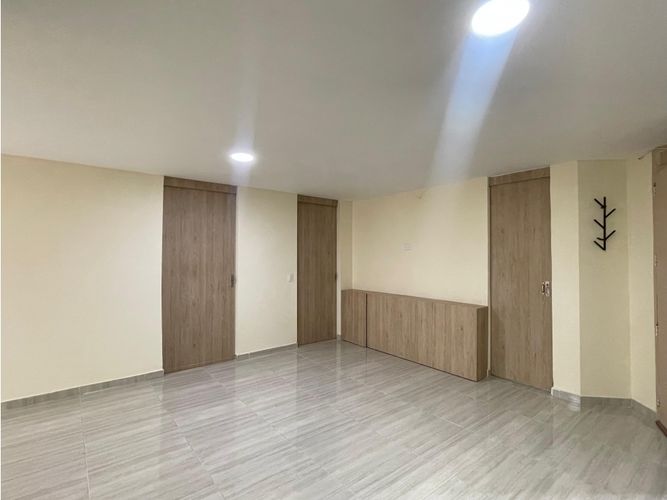 Apartamento de 3 alcobas en venta en Villa Carlota, Medellín, 111 m² · foto 10 de 24