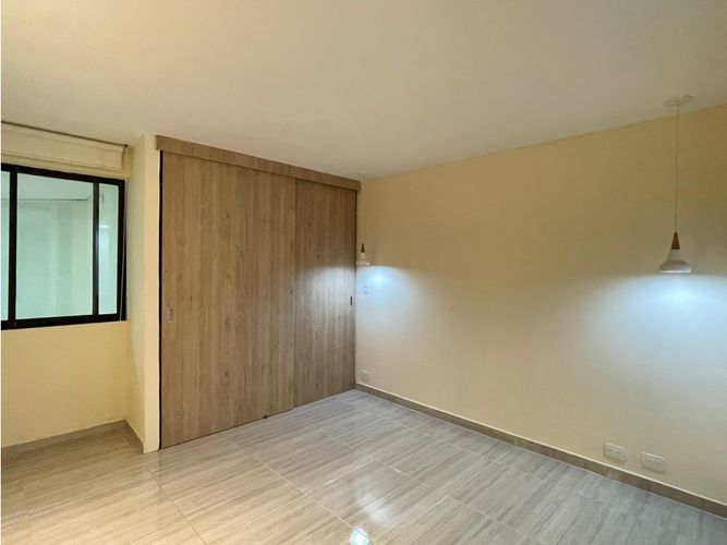 Apartamento de 3 alcobas en venta en Villa Carlota, Medellín, 111 m² · foto 12 de 24