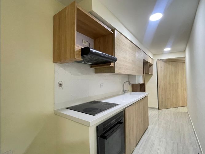 Apartamento de 3 alcobas en venta en Villa Carlota, Medellín, 111 m² · foto 22 de 24