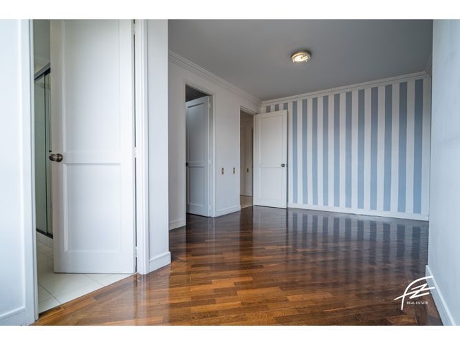 Apartamento de 3 alcobas en venta en Transversal Inferior, Medellín, 195 m² · foto 15 de 24