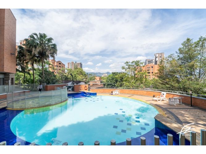 Apartamento de 3 alcobas en venta en Transversal Inferior, Medellín, 195 m² · foto 24 de 24
