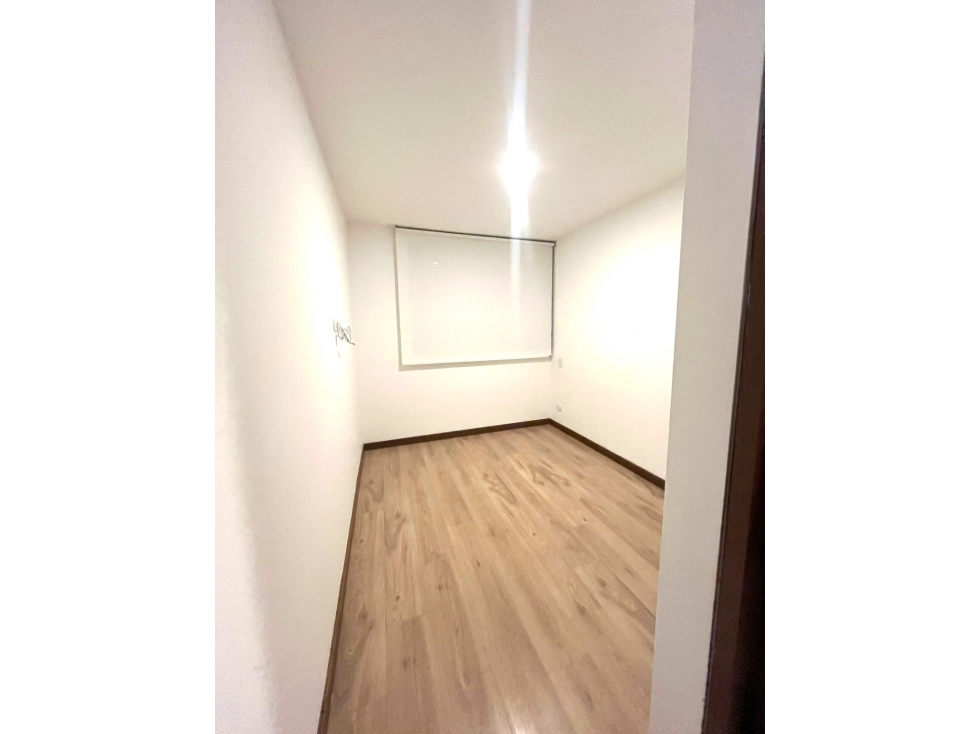Apartamento en arriendo en El Poblado, Medellín · foto 9 de 16