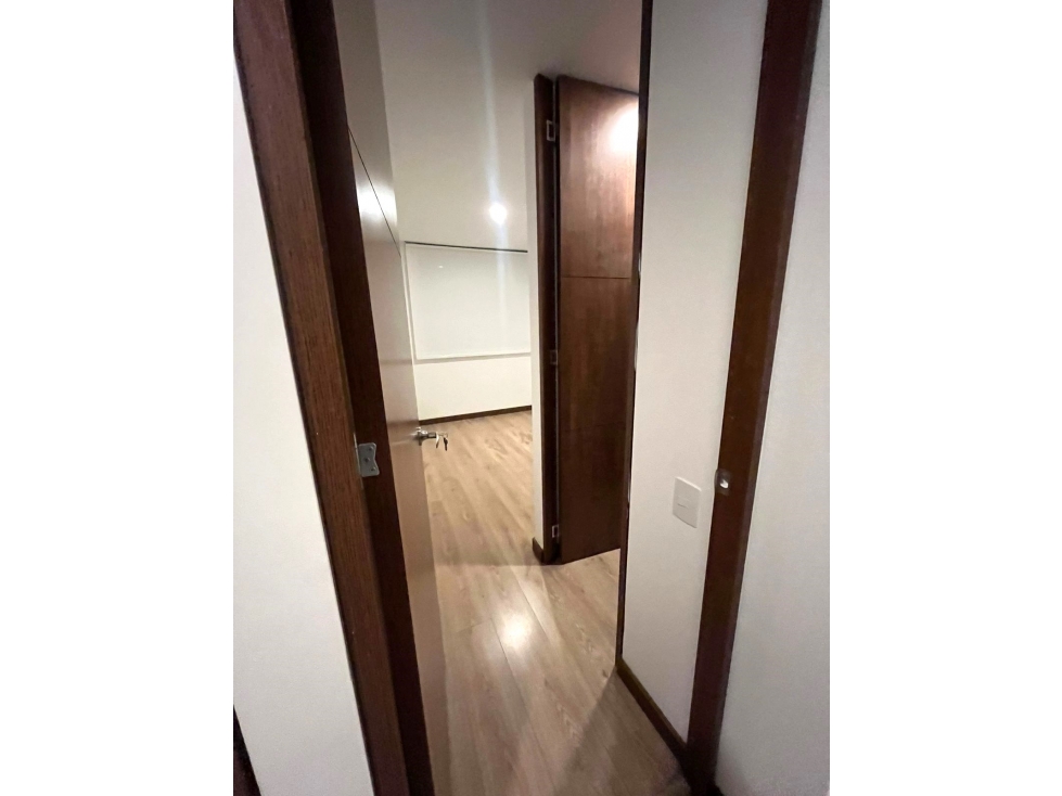 Apartamento en arriendo en El Poblado, Medellín · foto 11 de 16
