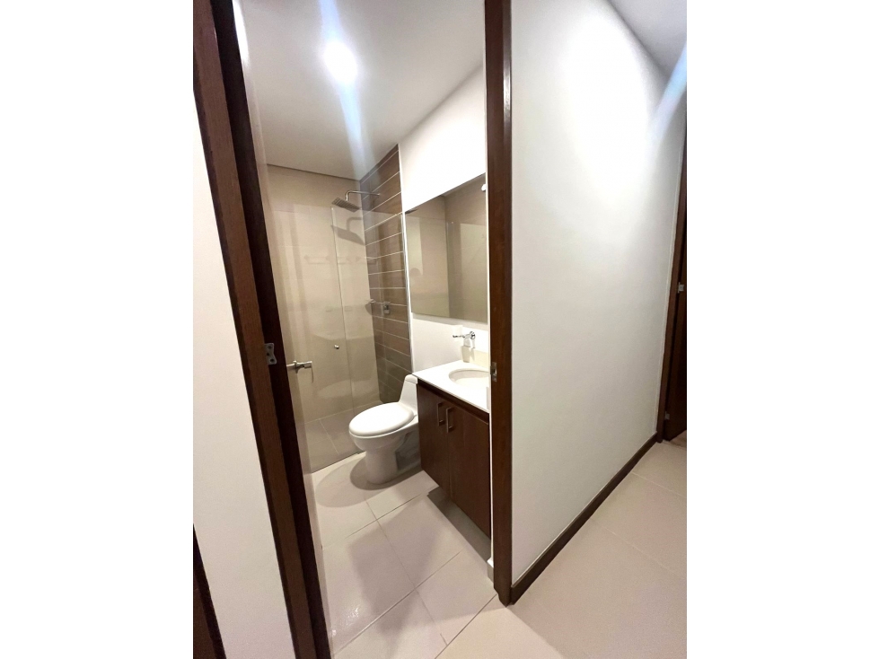 Apartamento en arriendo en El Poblado, Medellín · foto 13 de 16
