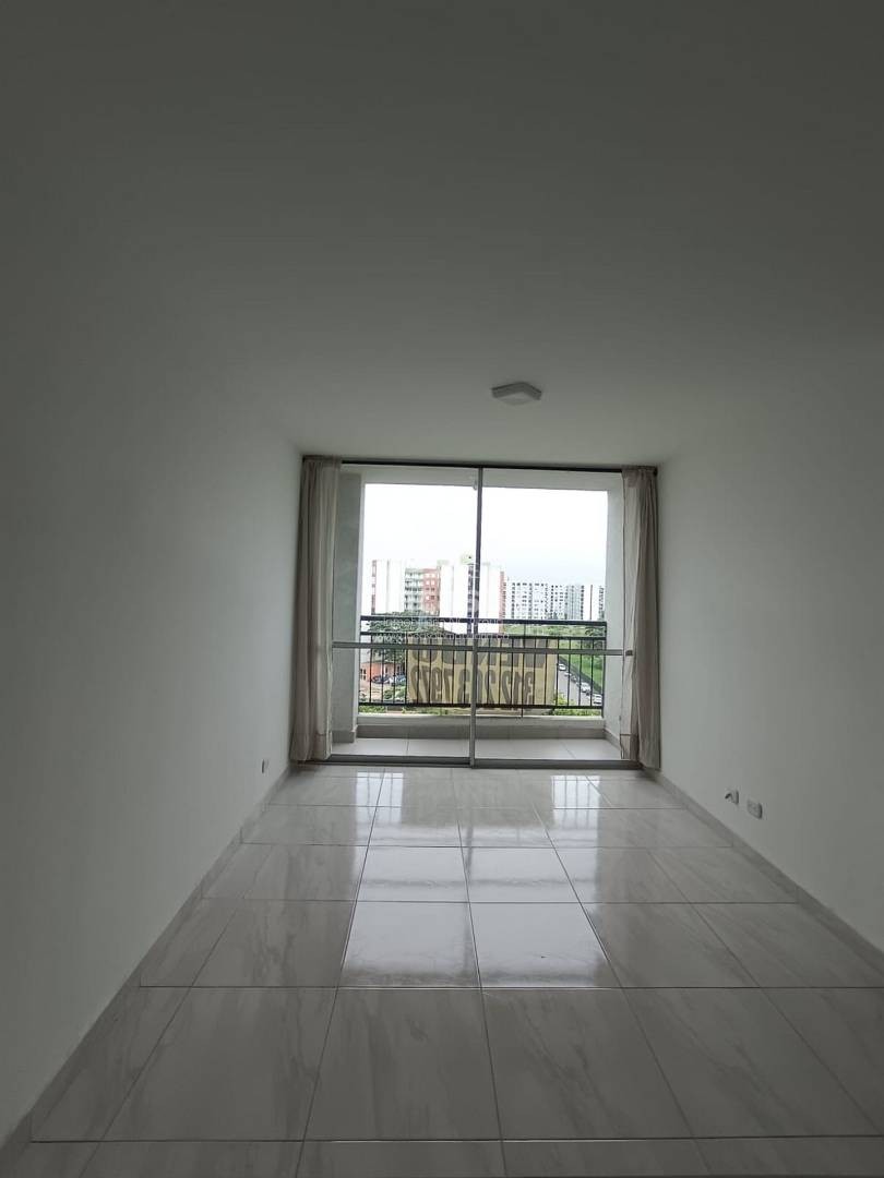 Apartamento en venta en Cachipay, Cali · foto 4 de 24