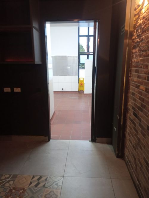 Local en arriendo en Estadio, Medellín, 144 m² · foto 7 de 9