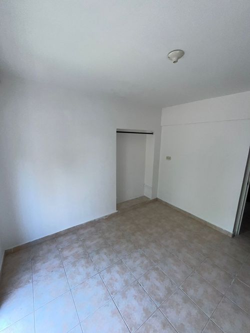 Apartamento de 2 alcobas en venta en Nuevo Sotomayor, Bucaramanga · foto 12 de 24