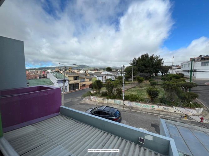 Edificio en venta en Maldonado, Tunja, 440 m² · foto 13 de 24