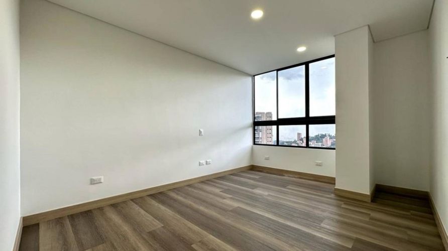 Apartamento de 3 alcobas en arriendo en La Calera, Medellín, 198 m² · foto 7 de 16