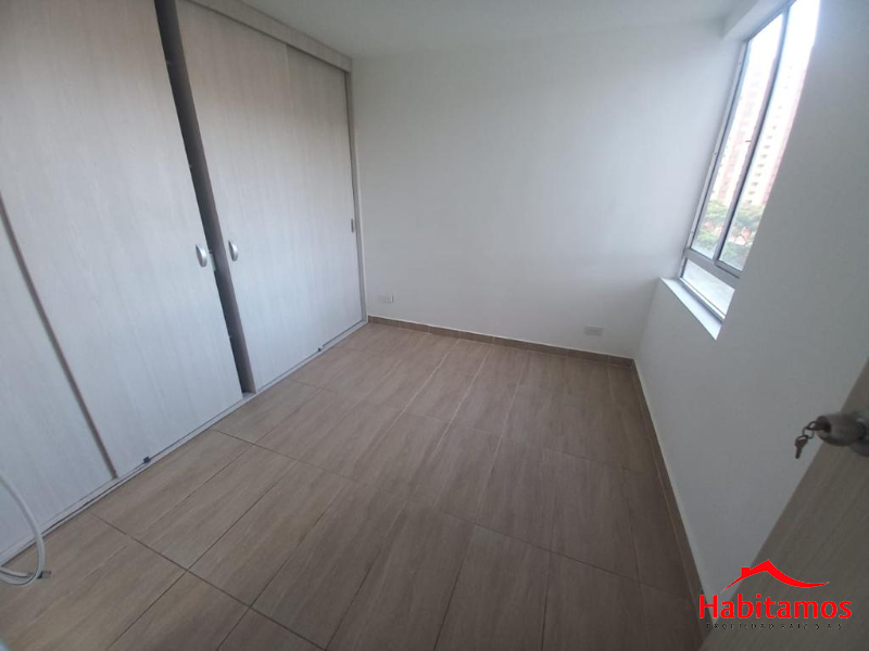 Apartamento en venta en El Carmelo, Itagüí · foto 7 de 12