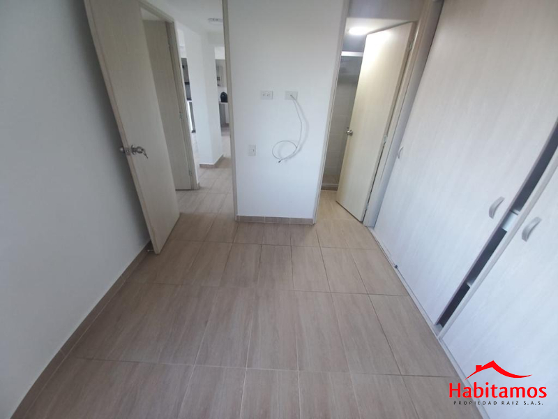 Apartamento en venta en El Carmelo, Itagüí · foto 8 de 12