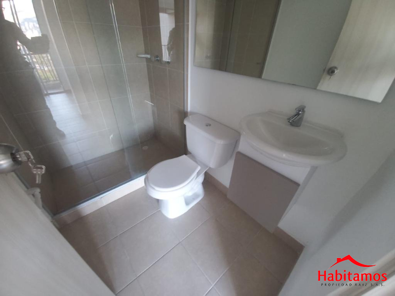 Apartamento en venta en El Carmelo, Itagüí · foto 9 de 12