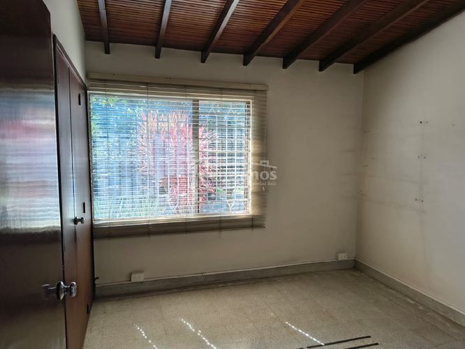 Casa de 3 alcobas en venta en Las Acacias, Medellín, 210 m² · foto 21 de 24