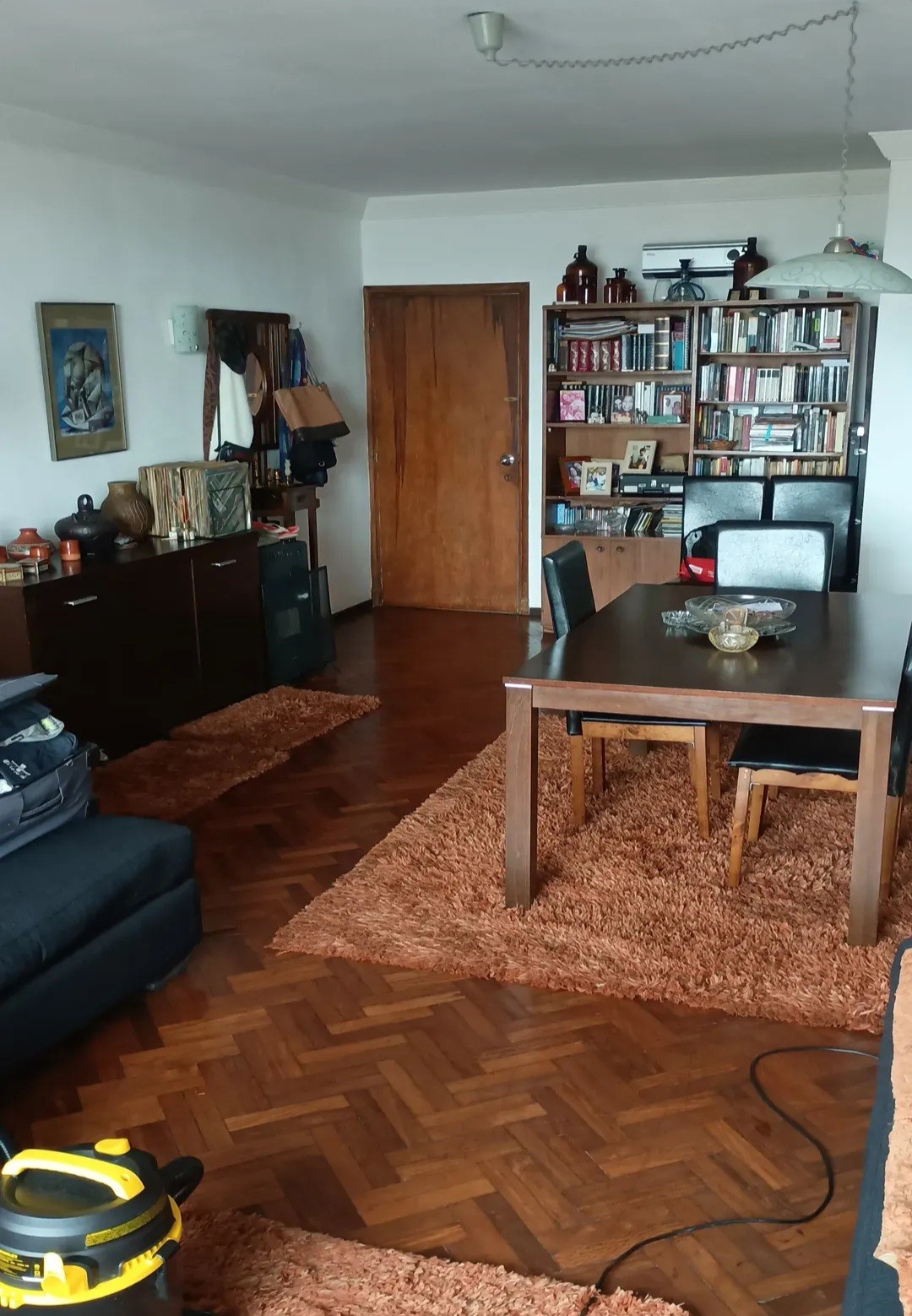 Exclusivo Apartamento de Lujo en Avenida del Libertador: 2 Dormitorios, Vistas Panorámicas y Oportunidad de Garage Privado. · Foto 2