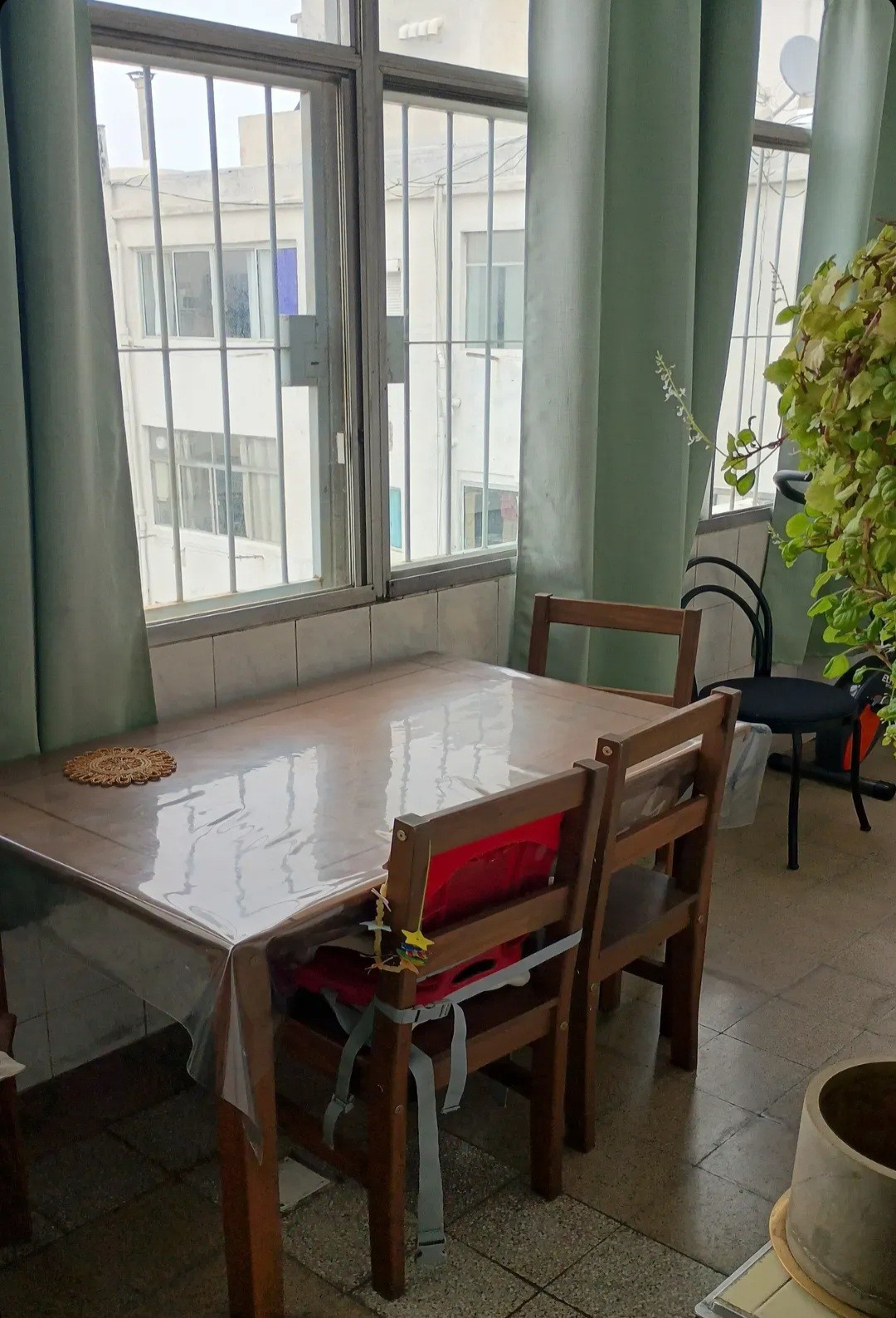 Exclusivo Apartamento de Lujo en Avenida del Libertador: 2 Dormitorios, Vistas Panorámicas y Oportunidad de Garage Privado. · Foto 7