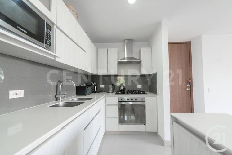 Apartamento de 2 alcobas en venta en Versalles No.1, Envigado, 88 m² · foto 6 de 23