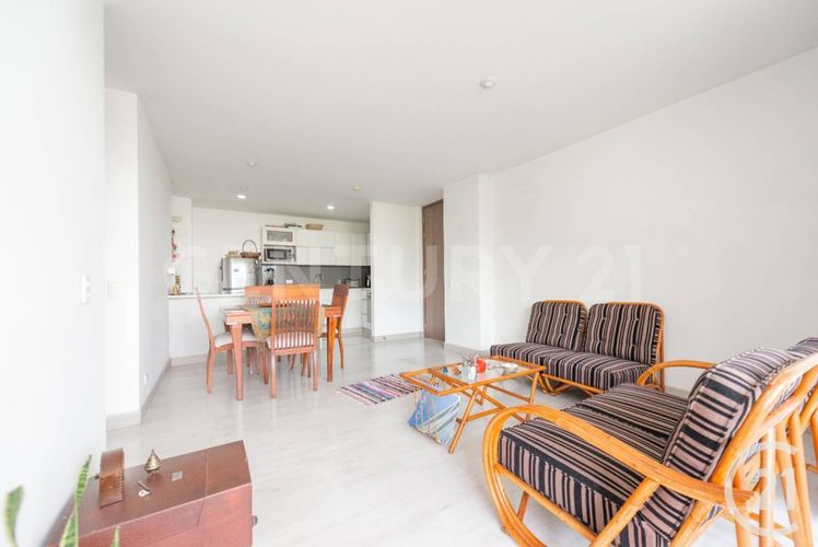 Apartamento de 2 alcobas en venta en Versalles No.1, Envigado, 88 m² · foto 8 de 23