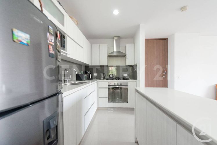 Apartamento de 2 alcobas en venta en Versalles No.1, Envigado, 88 m² · foto 15 de 23