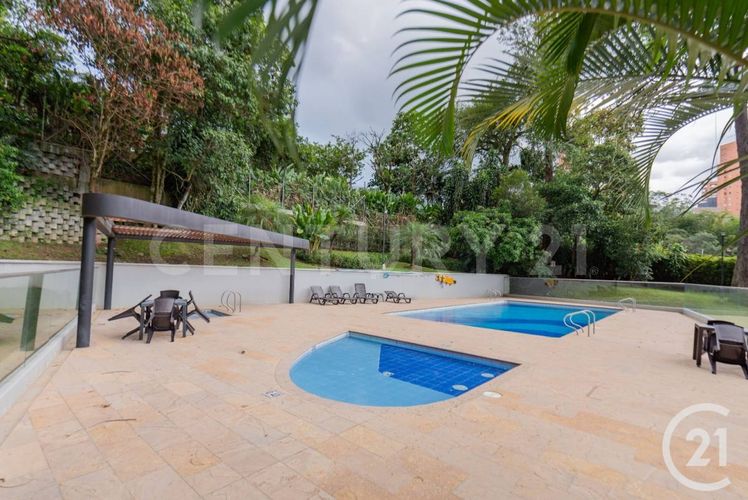 Apartamento de 2 alcobas en venta en Versalles No.1, Envigado, 88 m² · foto 19 de 23
