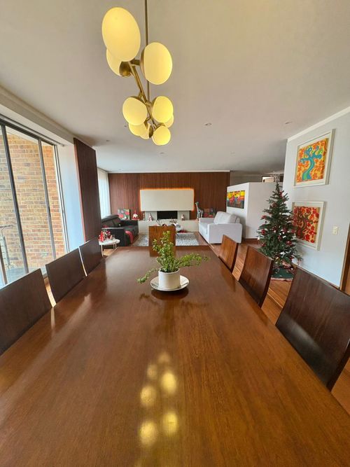 Apartamento en venta en Chicó Reservado, Bogotá · foto 2 de 17