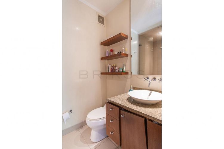 Apartamento en venta en Chicó Reservado, Bogotá · foto 8 de 17